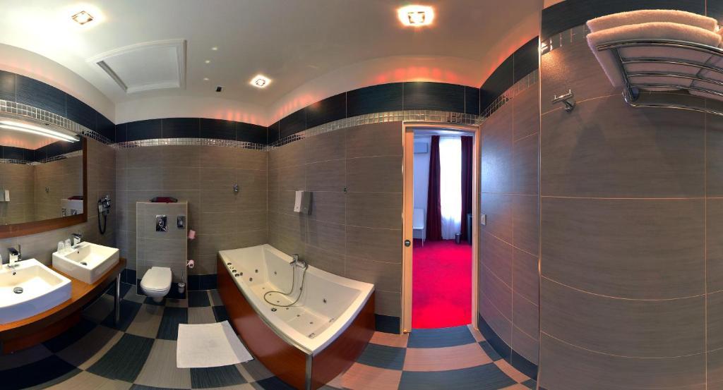 Music Hotel Marseille Room photo